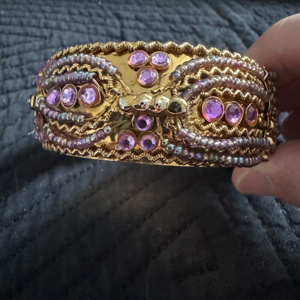 Elegant Gold and Purple Beaded Bracelet
